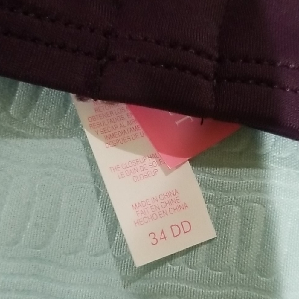 NWOT- Victoria's secret bikini - Picture 7 of 8